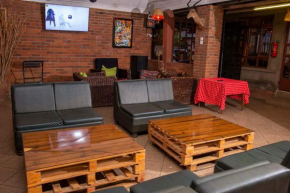 Meru Hostel